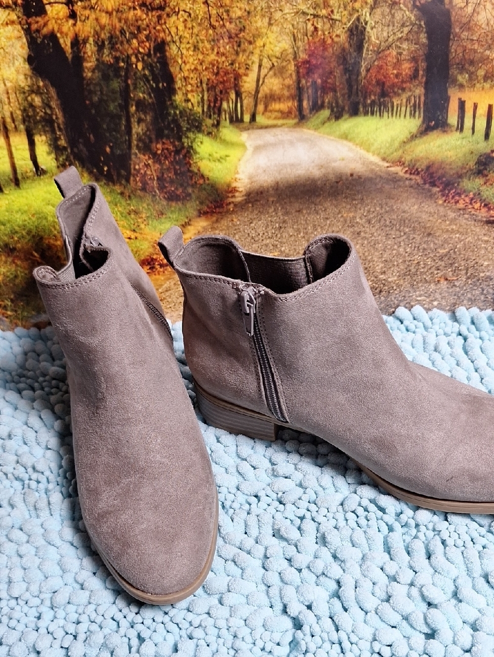 SO Gray Suede Ankle Booties with Side Zip